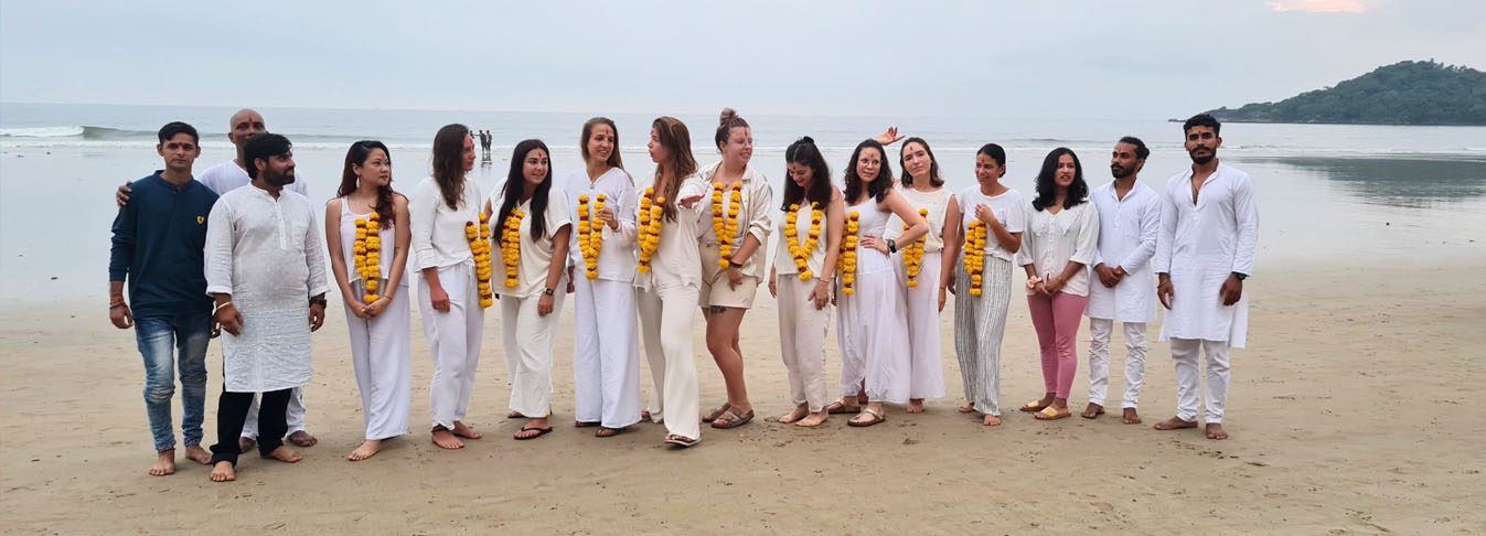 300 hour yoga teacher training goa